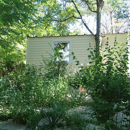 Camping Les Sources Saint-Jean-du-Gard Exterior foto