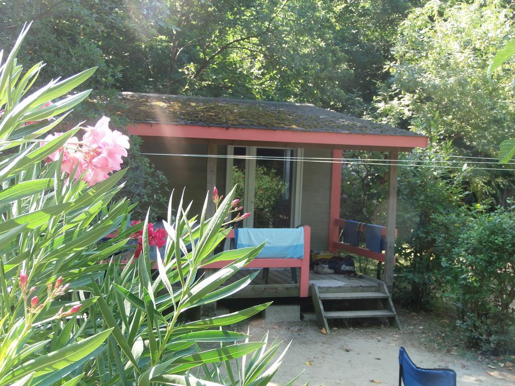 Camping Les Sources Saint-Jean-du-Gard Exterior foto