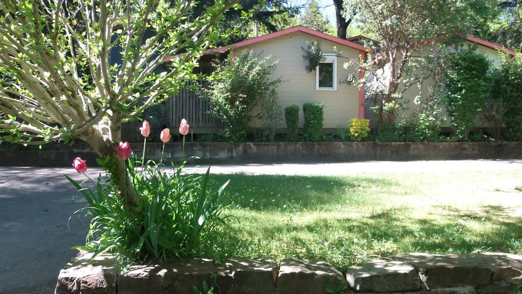 Camping Les Sources Saint-Jean-du-Gard Exterior foto