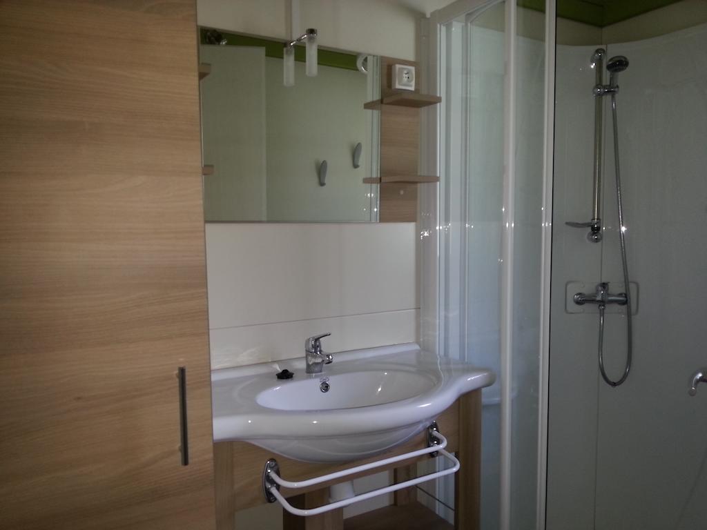 Camping Les Sources Saint-Jean-du-Gard Zimmer foto