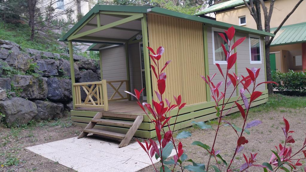 Camping Les Sources Saint-Jean-du-Gard Exterior foto